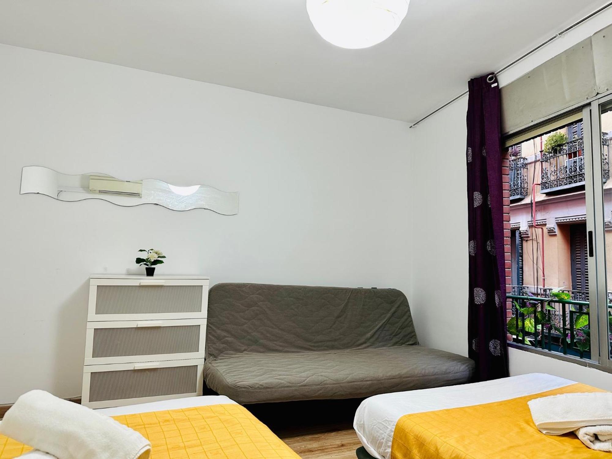 Rooms In Madrid Downtown Exterior photo