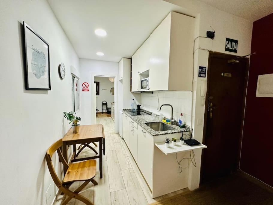 Rooms In Madrid Downtown Exterior photo